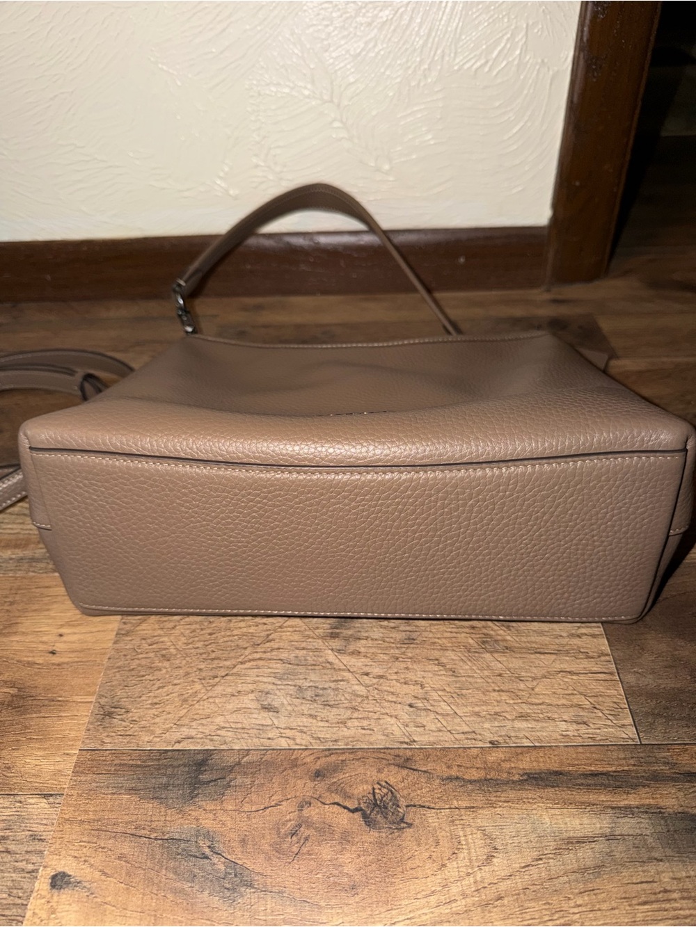 Coach Purse - Picture 5 of 9